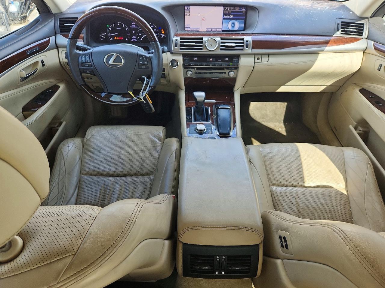 Lexus LS 460
