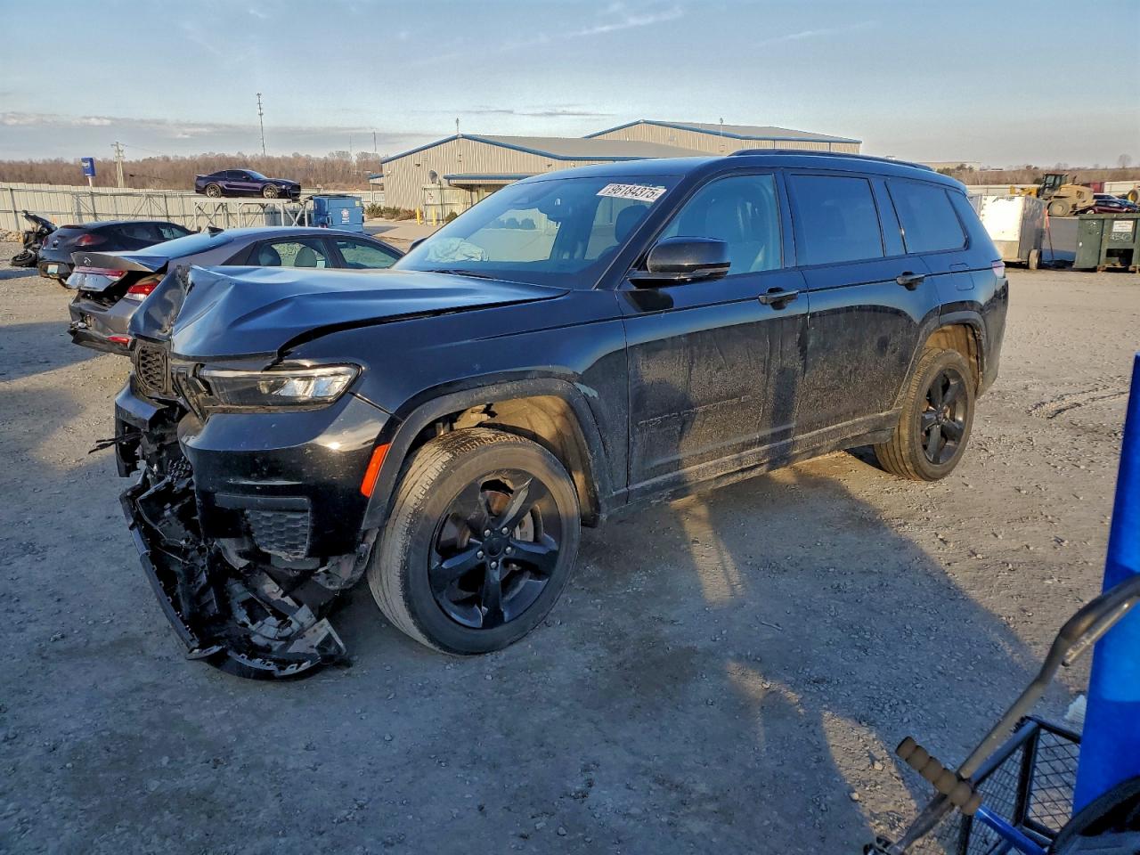 Salvage Jeep Grand Cherokee Image