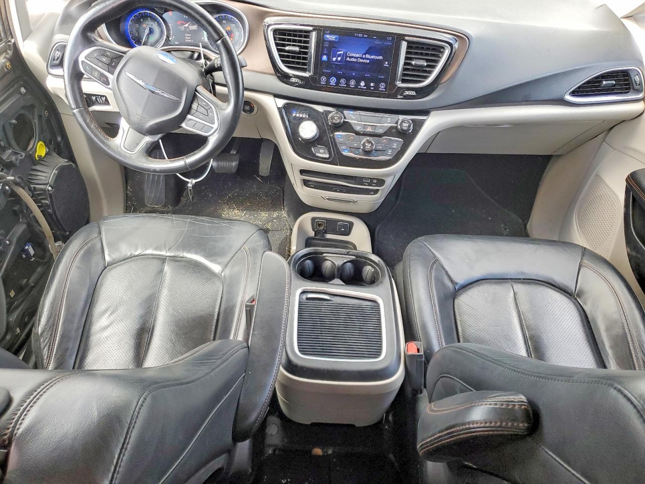 Chrysler Pacifica Touring L Plus
