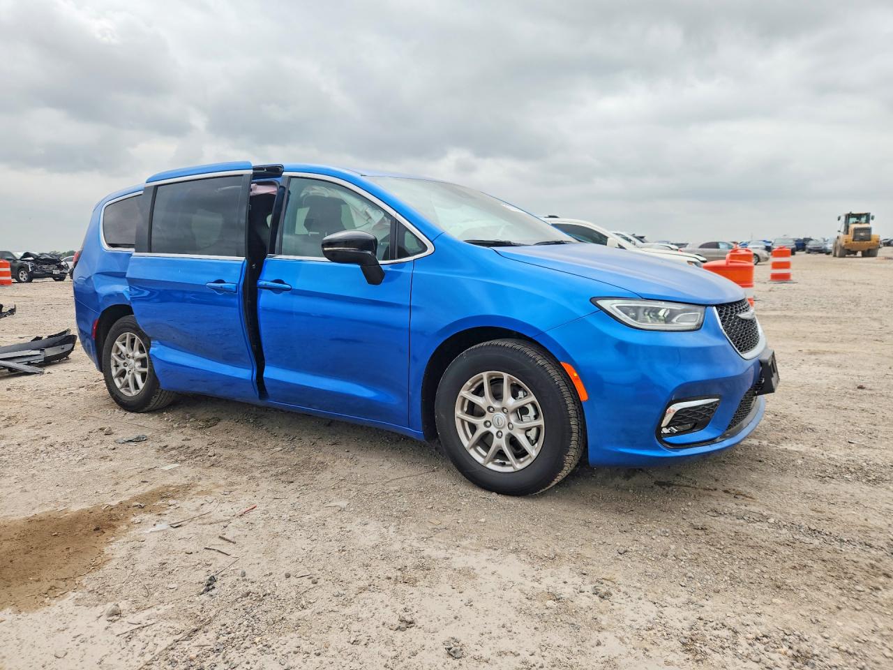 Chrysler Pacifica Select