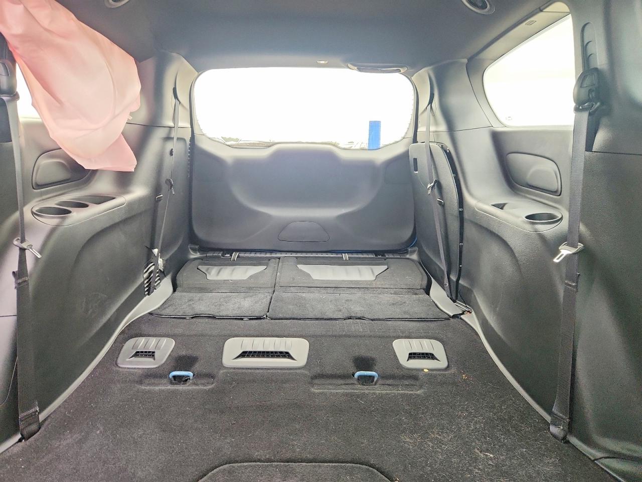Chrysler Pacifica Select