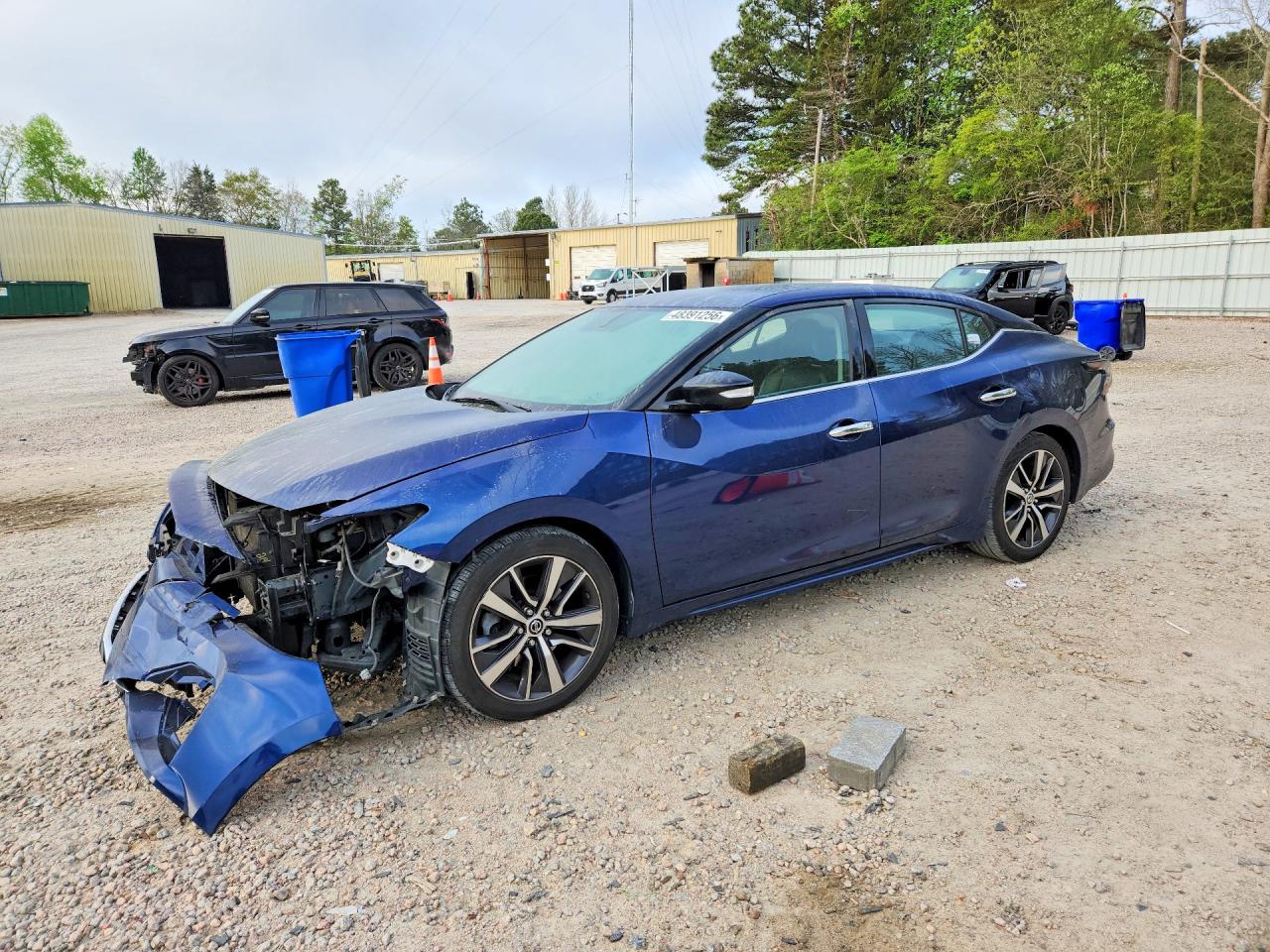 Salvage Nissan Maxima Image