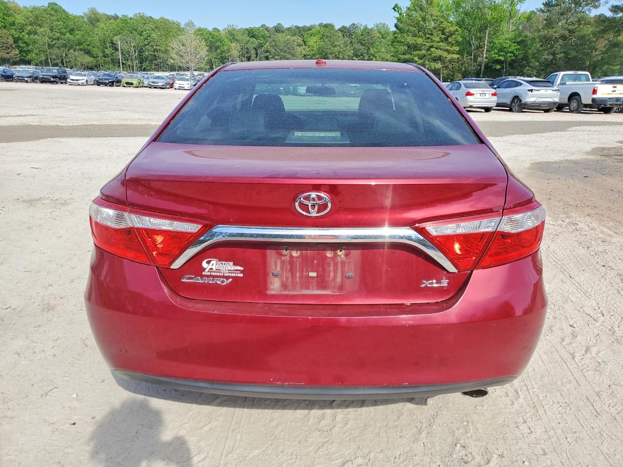Toyota Camry Xle