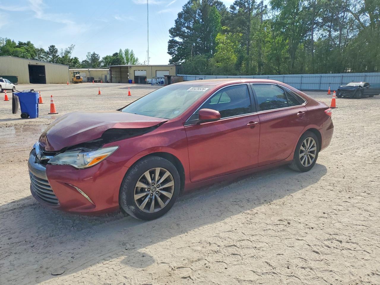 Salvage Toyota Camry Image