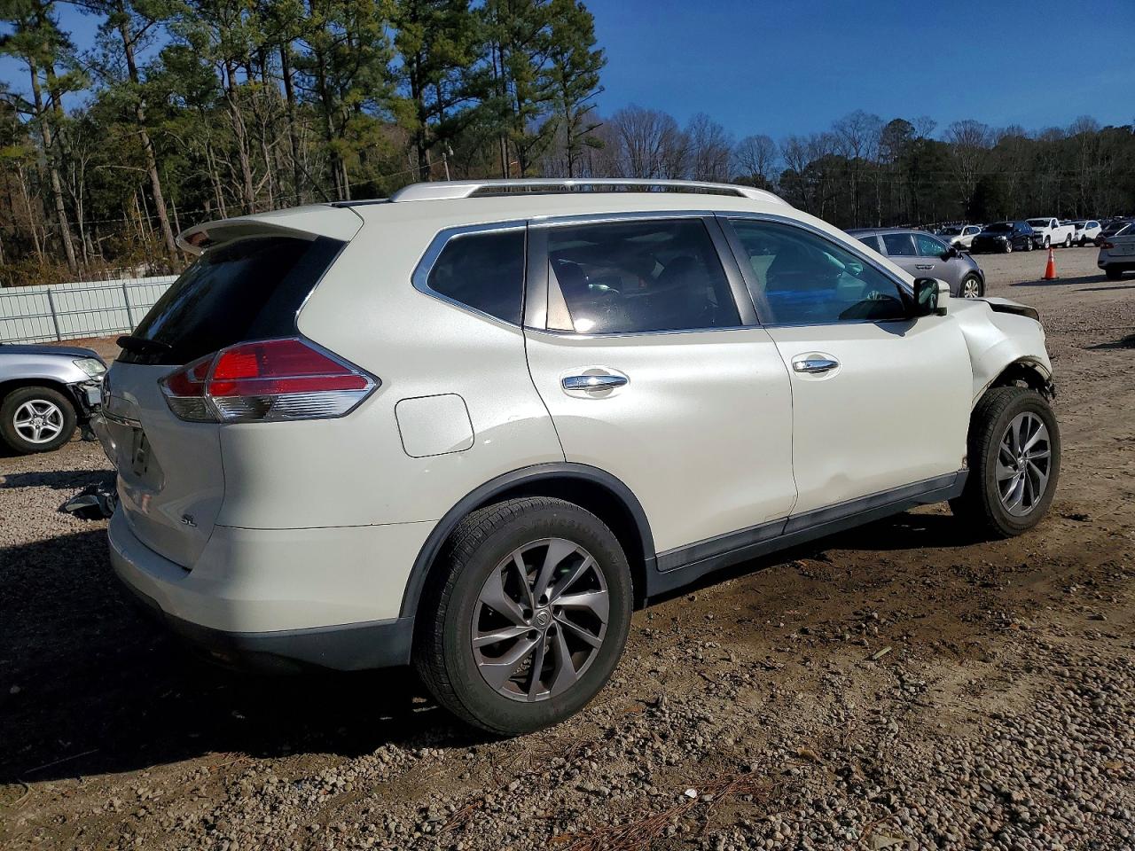Nissan Rogue S