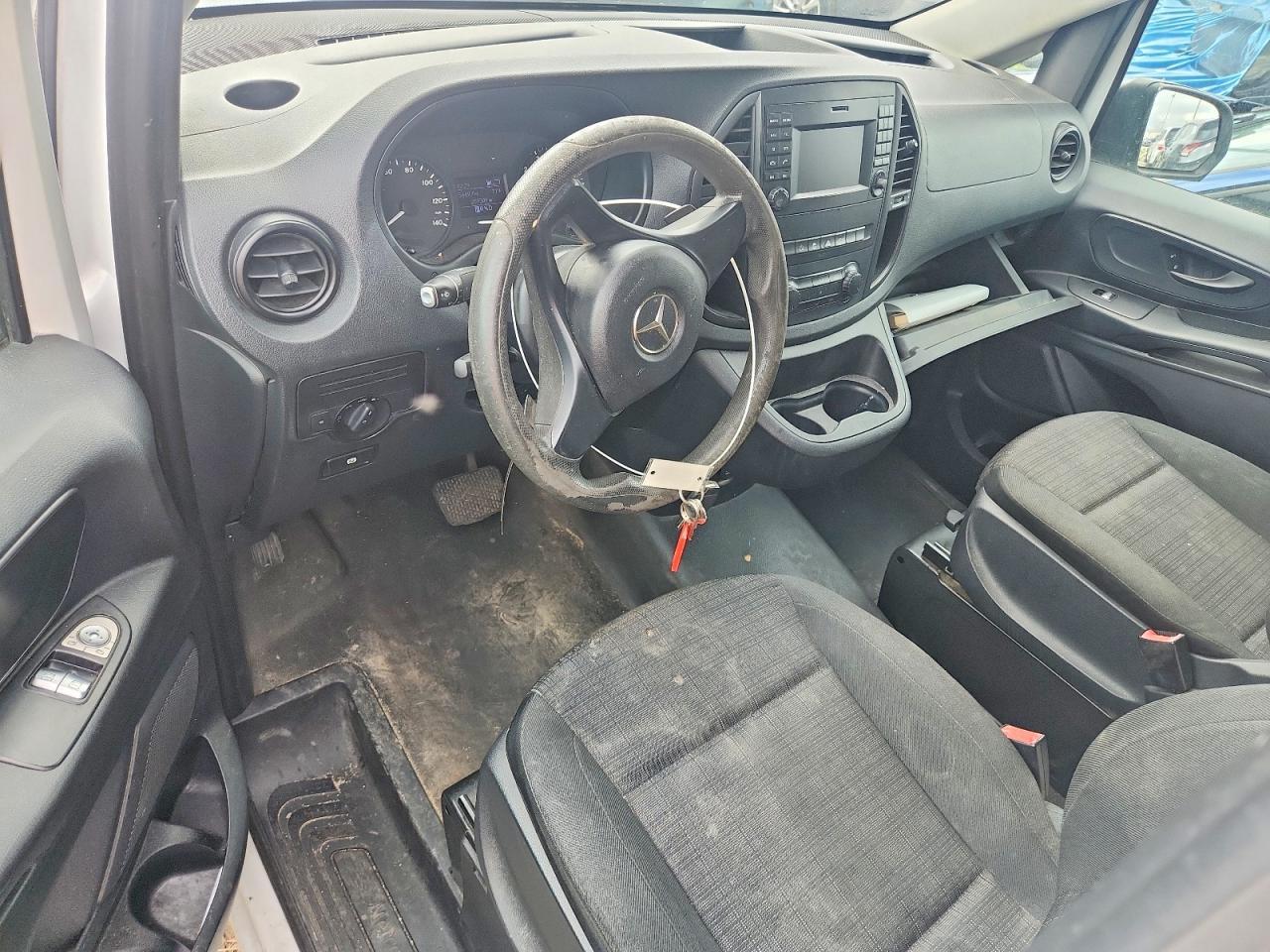 Mercedes-Benz Metris