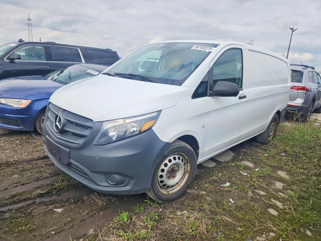 Salvage Mercedes-Benz Metris Image