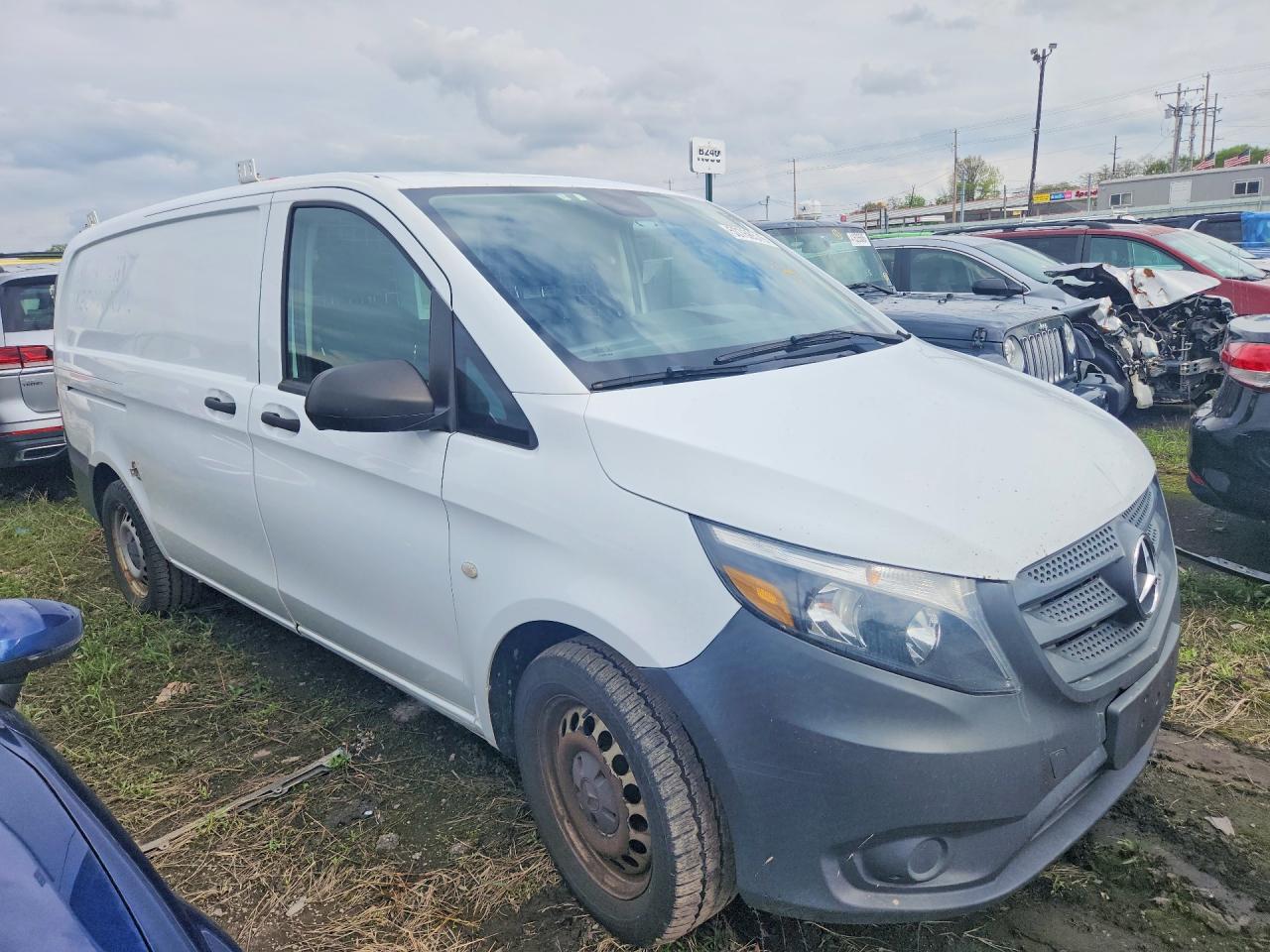 Mercedes-Benz Metris