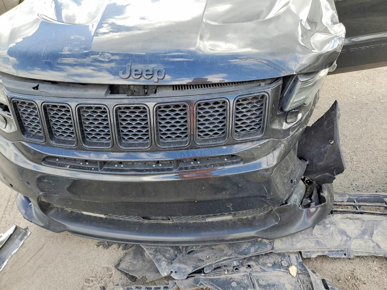 Jeep Cherokee Sport