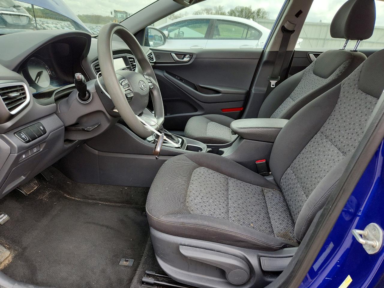 Hyundai Ioniq Blue