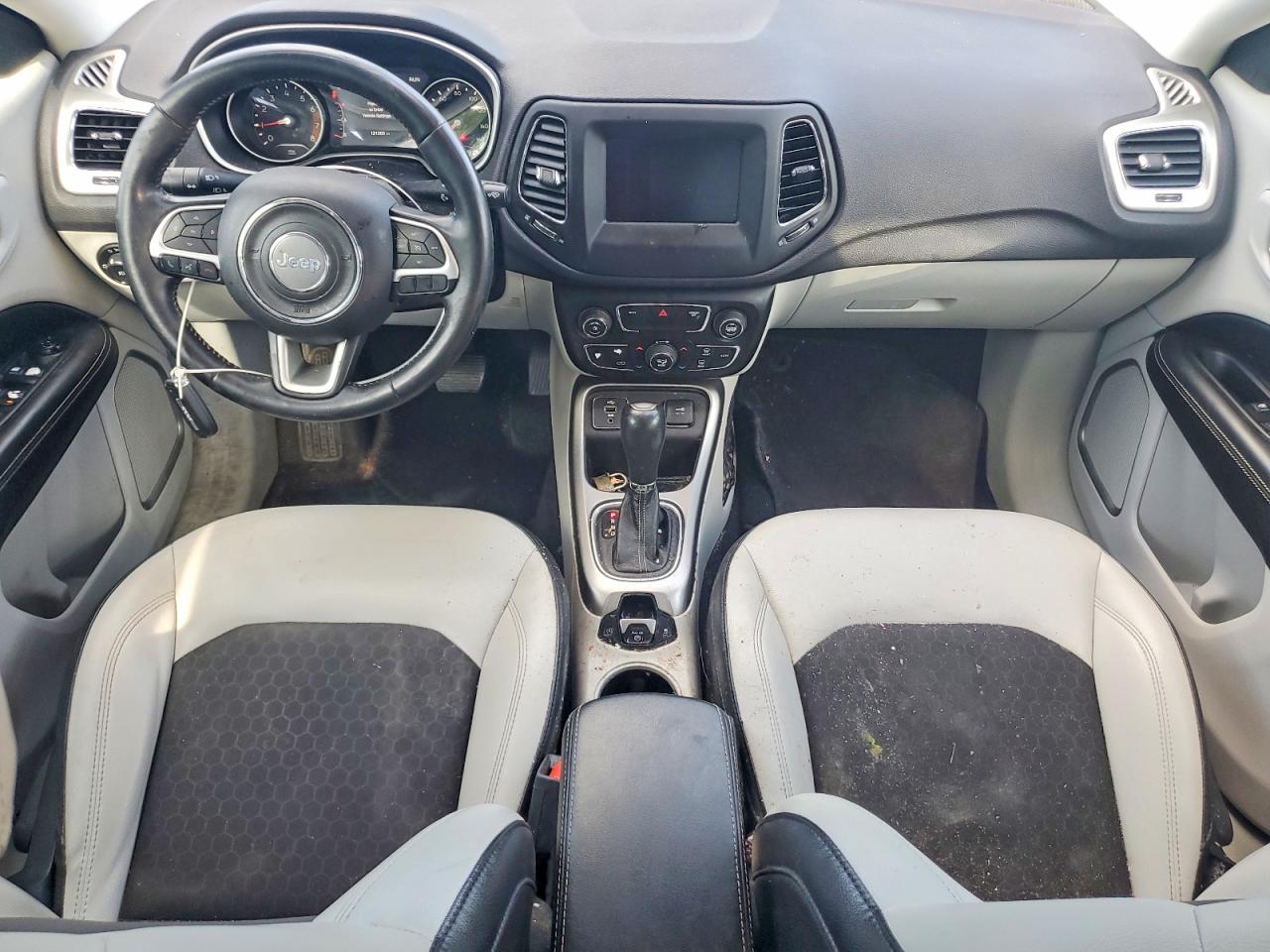 Jeep Compass Latitude