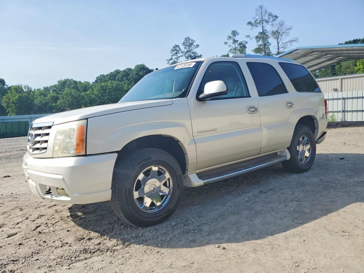 Salvage Cadillac Escalade Image