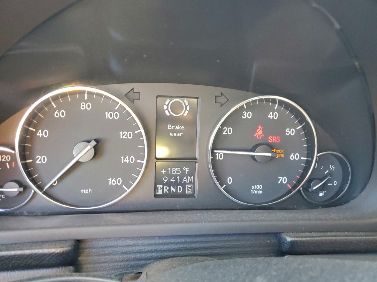 Mercedes-Benz C-Class 230