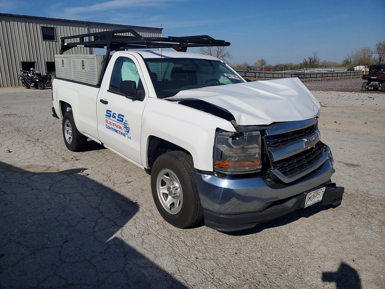 Chevrolet Silverado C1500