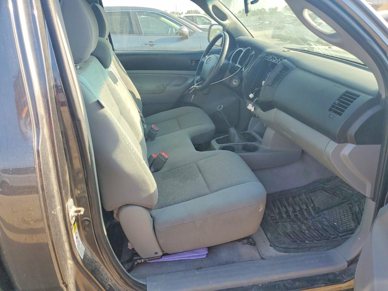 Toyota Tacoma Base