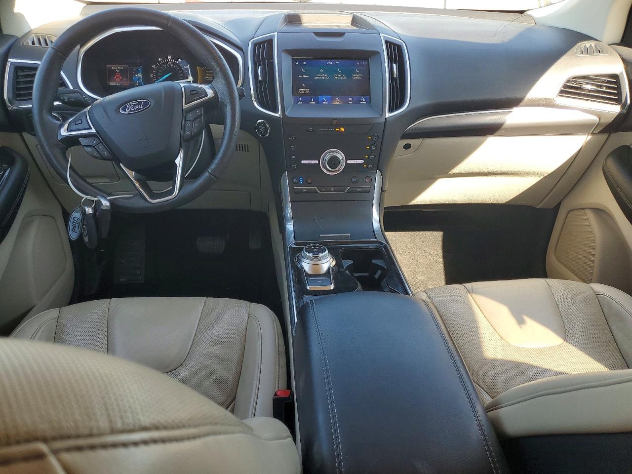 Ford Edge Titanium