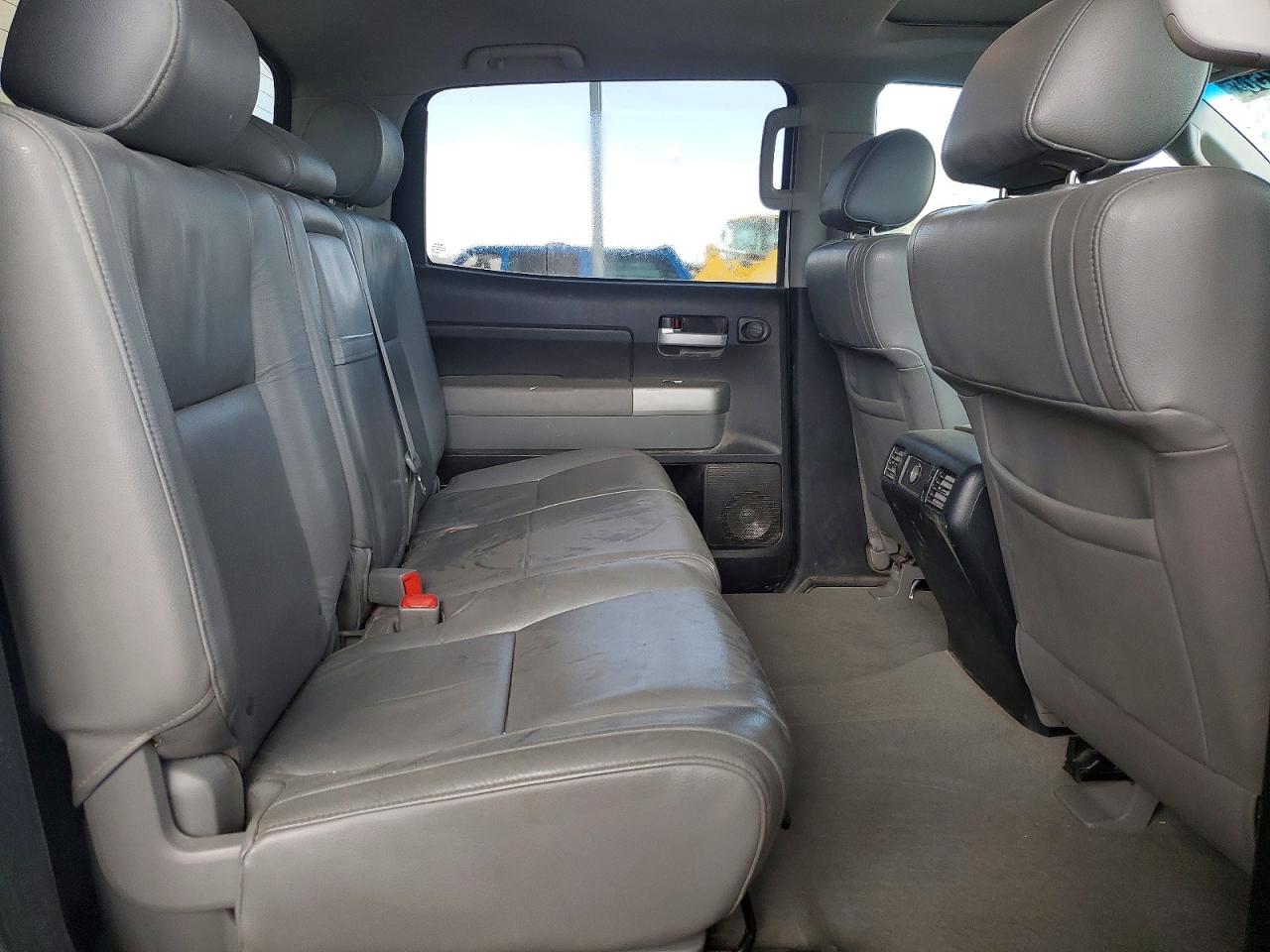 Toyota Tundra Limited