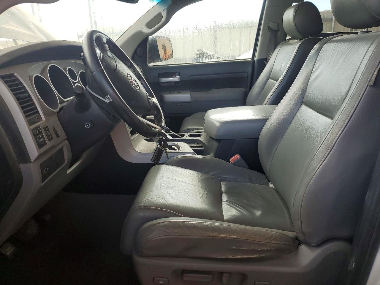 Toyota Tundra Limited