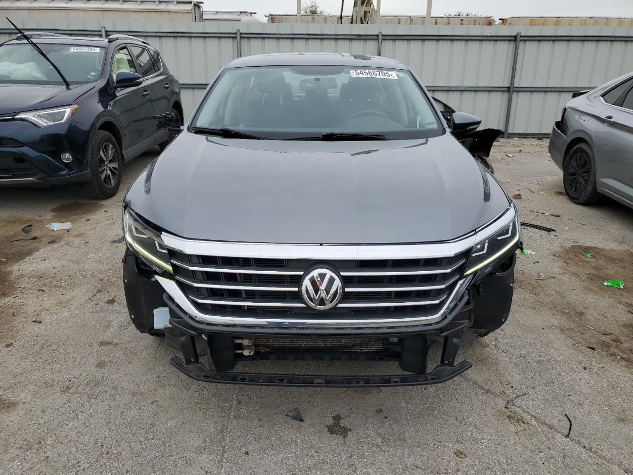Volkswagen Passat S