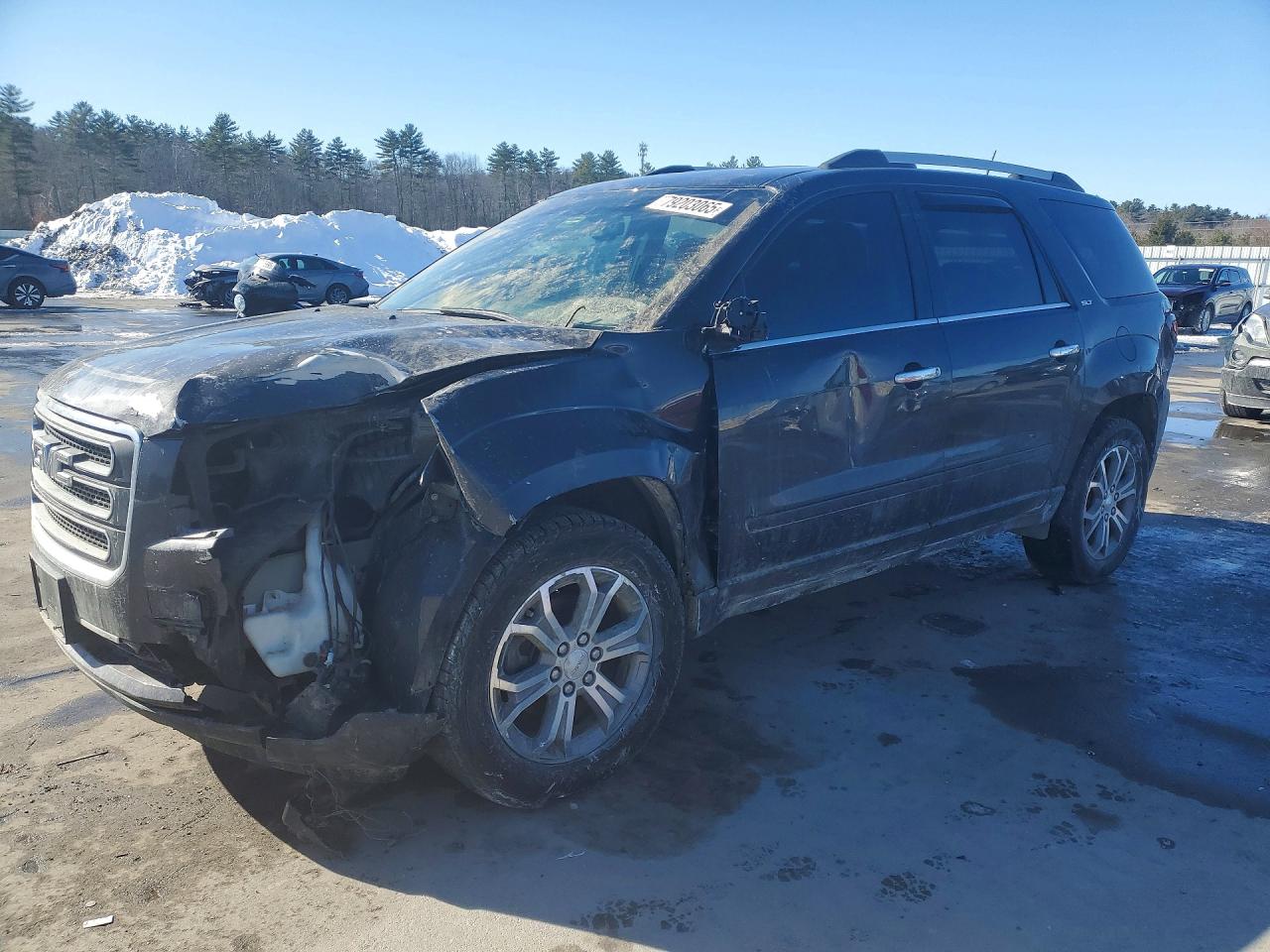 Salvage GMC Acadia Image