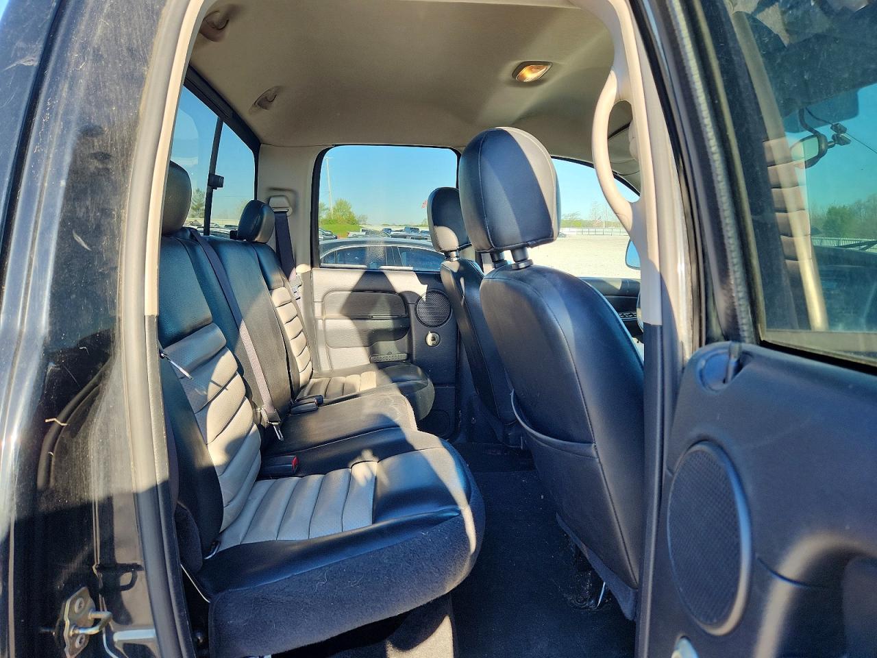 Dodge Ram 1500 St