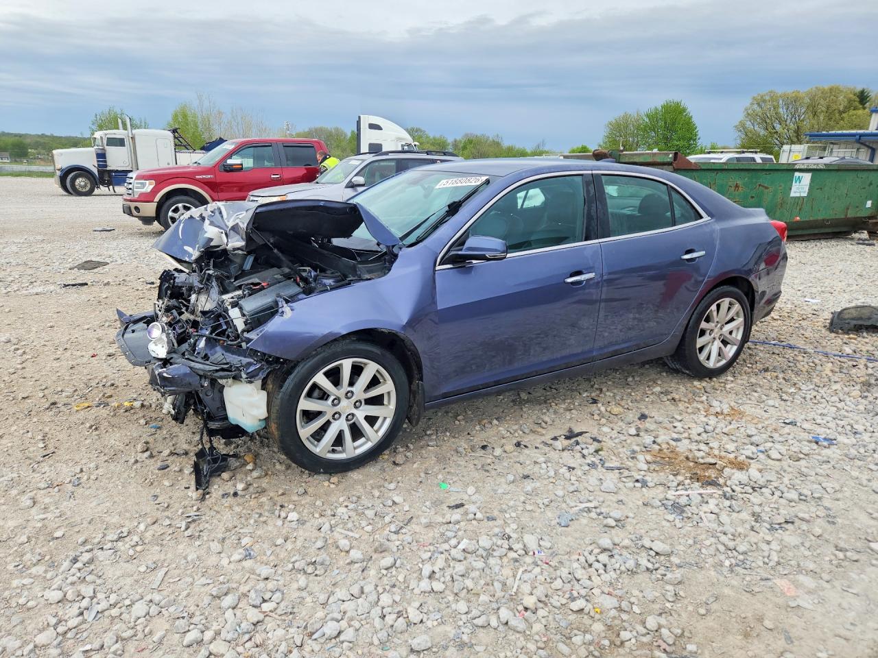 Salvage Chevrolet Malibu Image