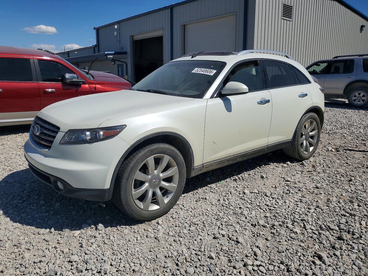 Salvage INFINITI Fx Image