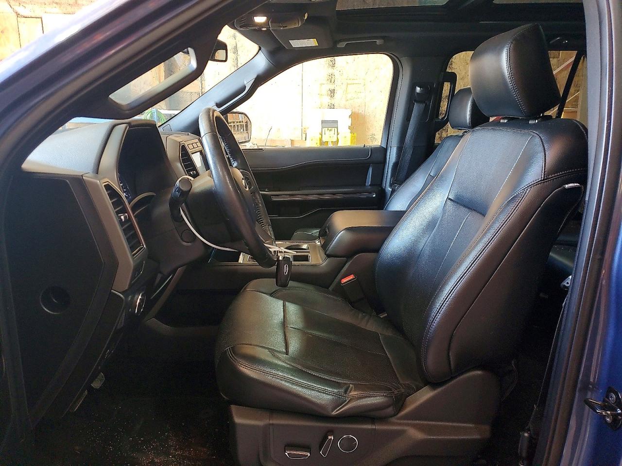 Ford Expedition Max Xlt