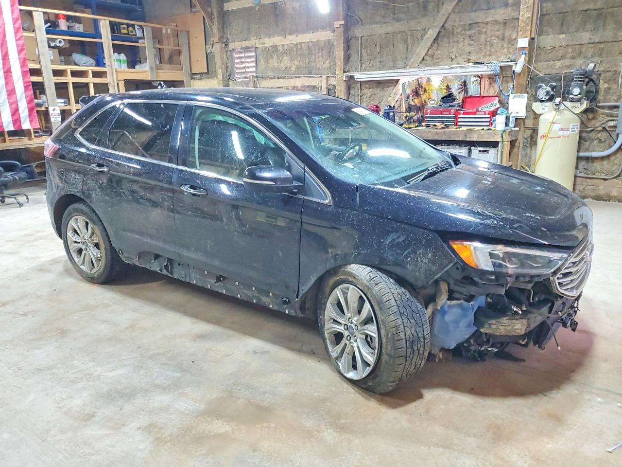Ford Edge Titanium