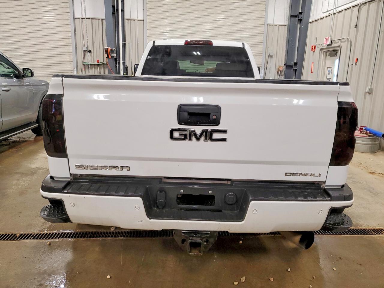 GMC Sierra K3500 Denali