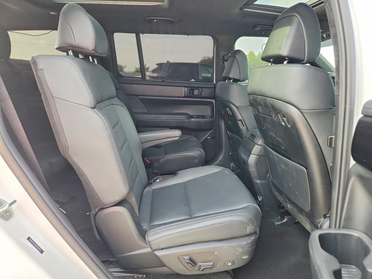 Hyundai SANTA FE Calligraphy