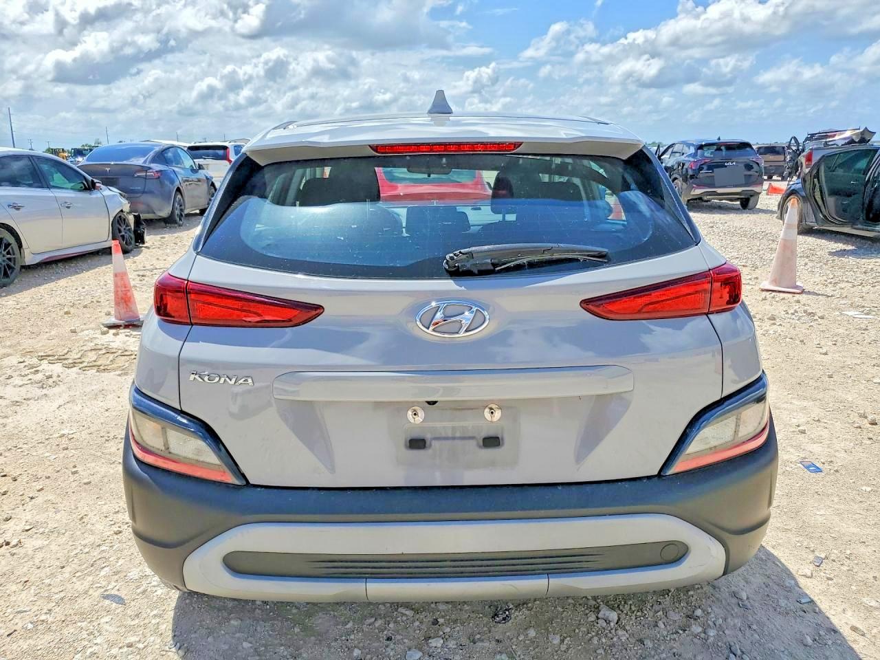 Hyundai KONA Se