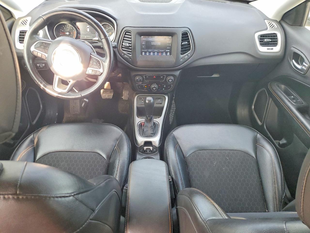 Jeep Compass Latitude