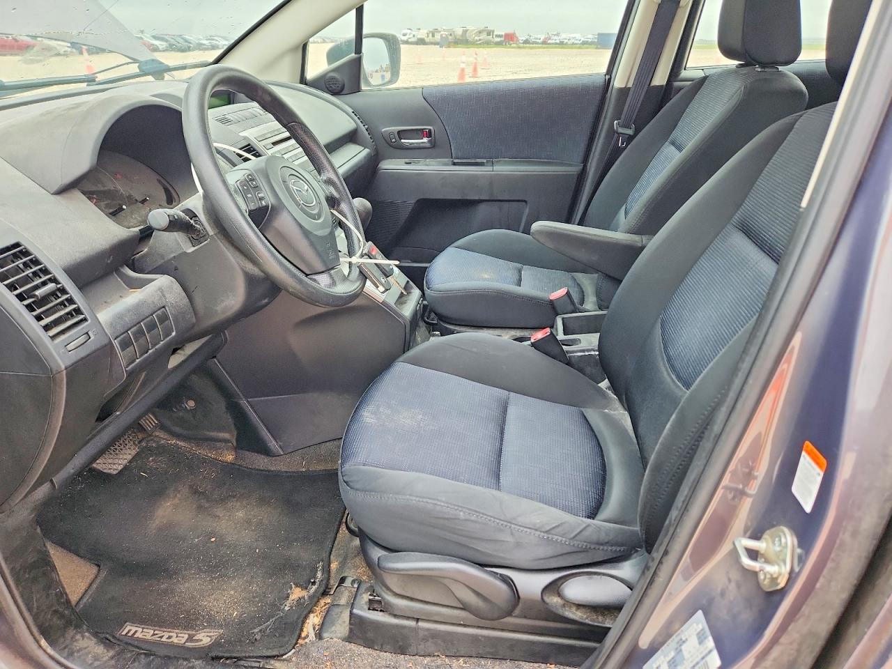Mazda 5