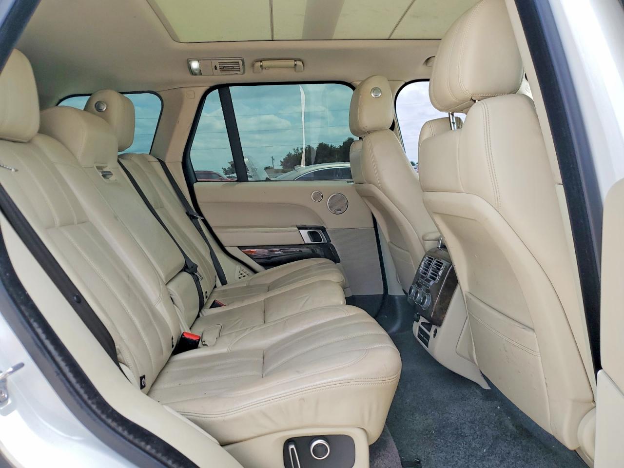 Land Rover Range Rover Supercharged