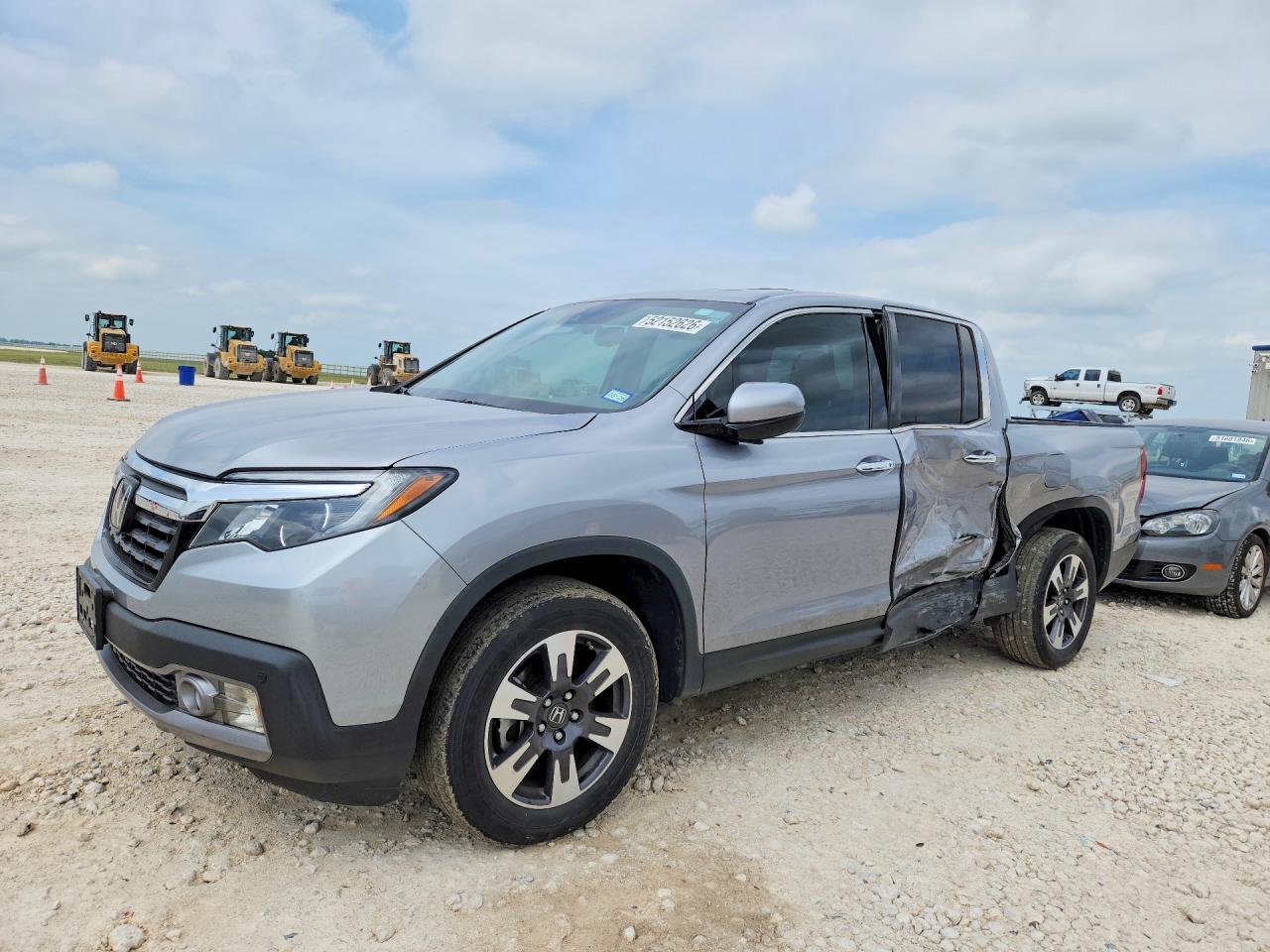 Salvage Honda Ridgeline Image