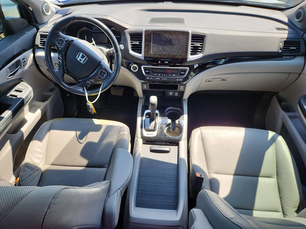Honda Ridgeline Rtl