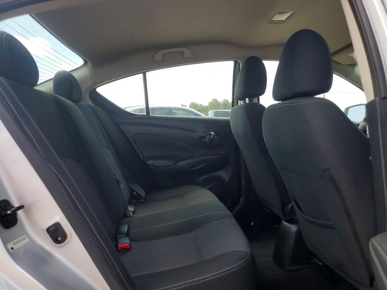 Nissan Versa 1.6 Sv