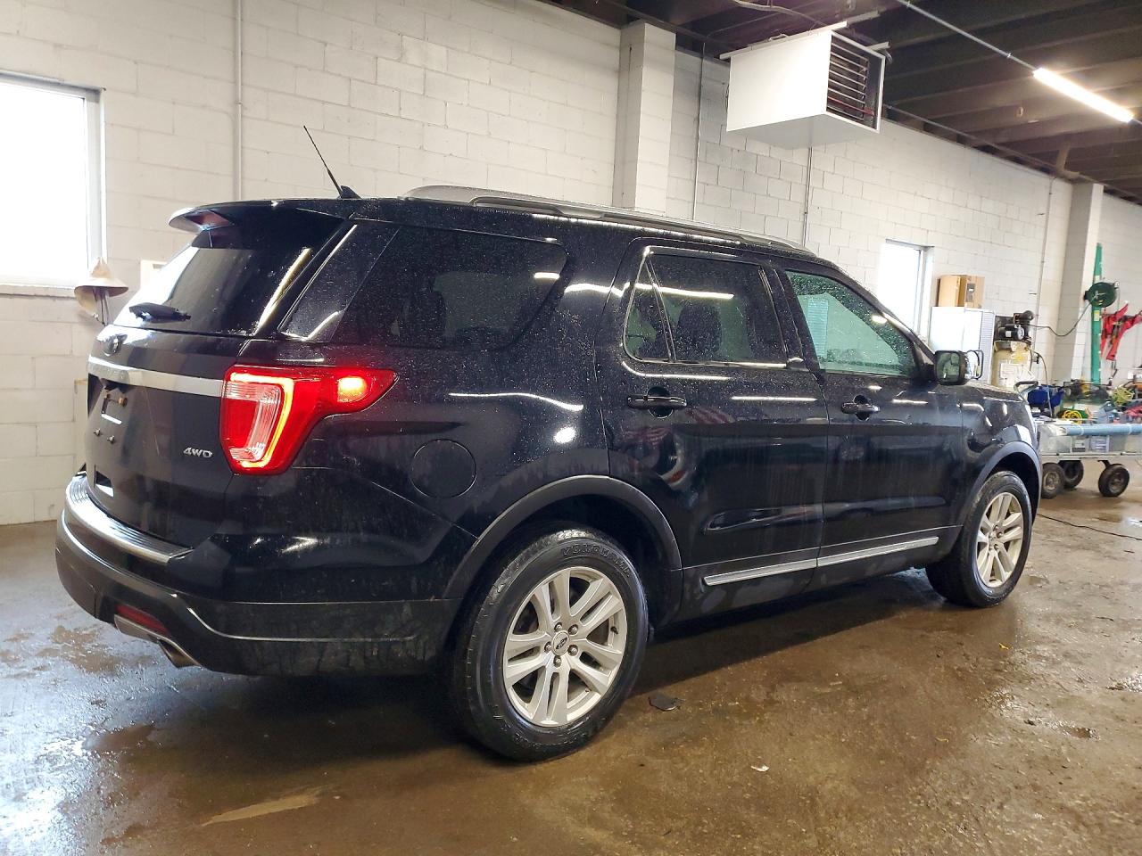 Ford Explorer Xlt
