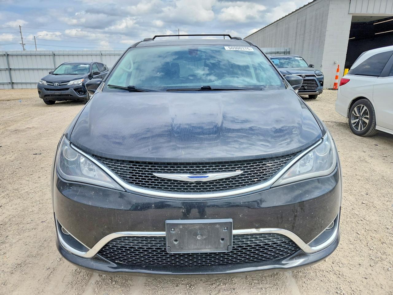 Chrysler Pacifica Touring L