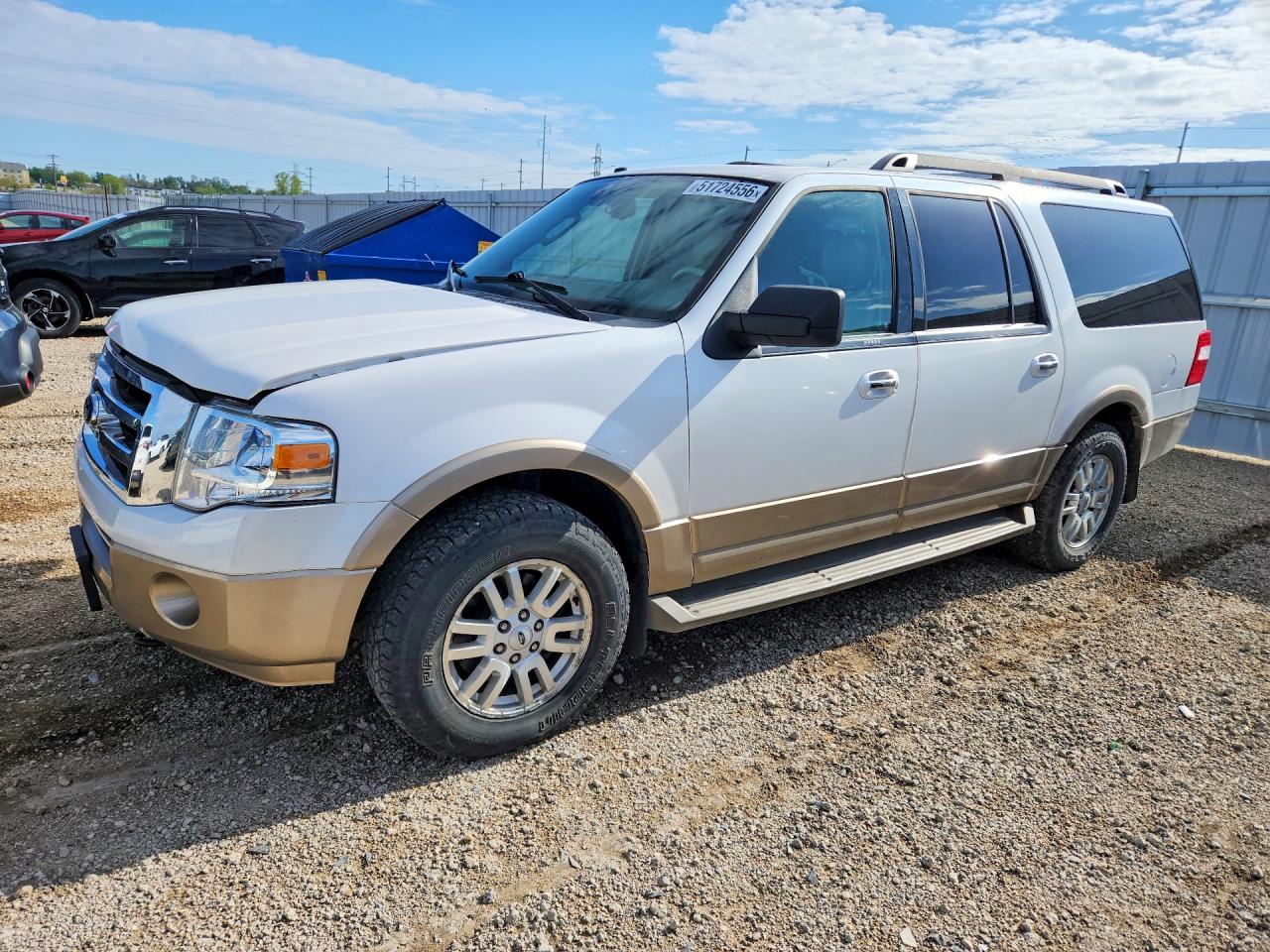 Salvage Ford Expedition Image