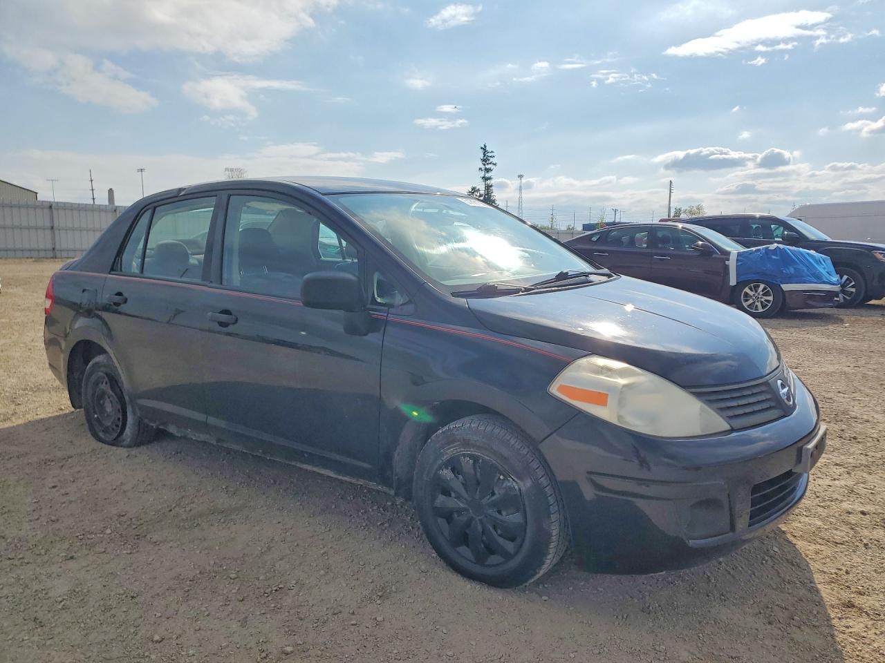 Nissan Versa 1.6 Base