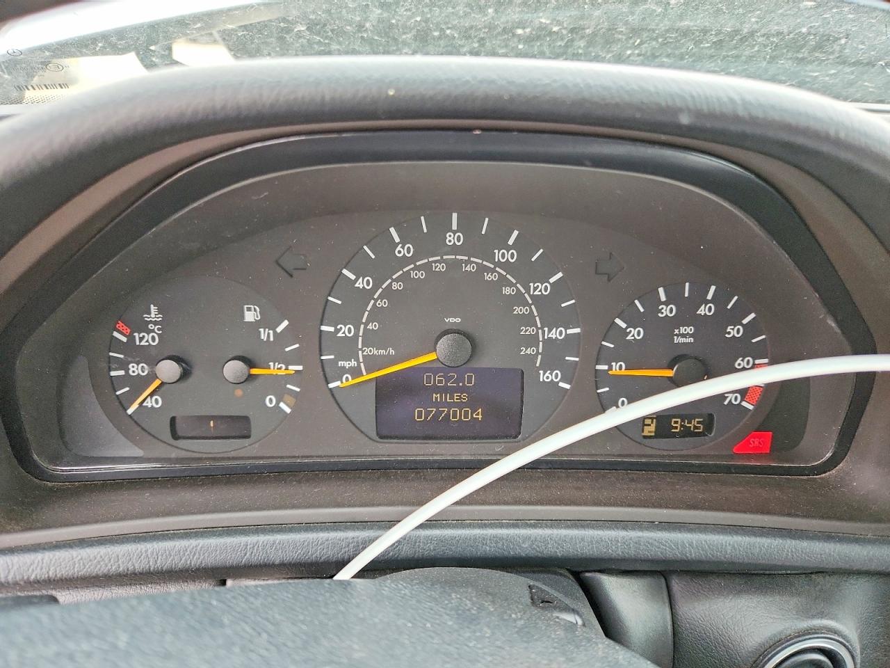 Mercedes-Benz Clk-class 320