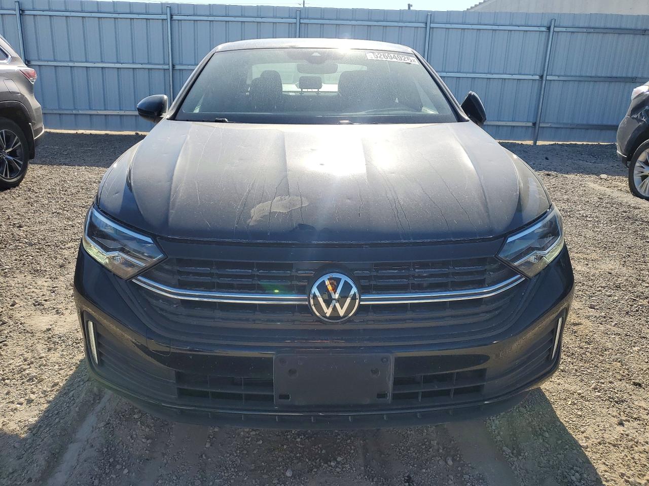 Volkswagen Jetta Sport