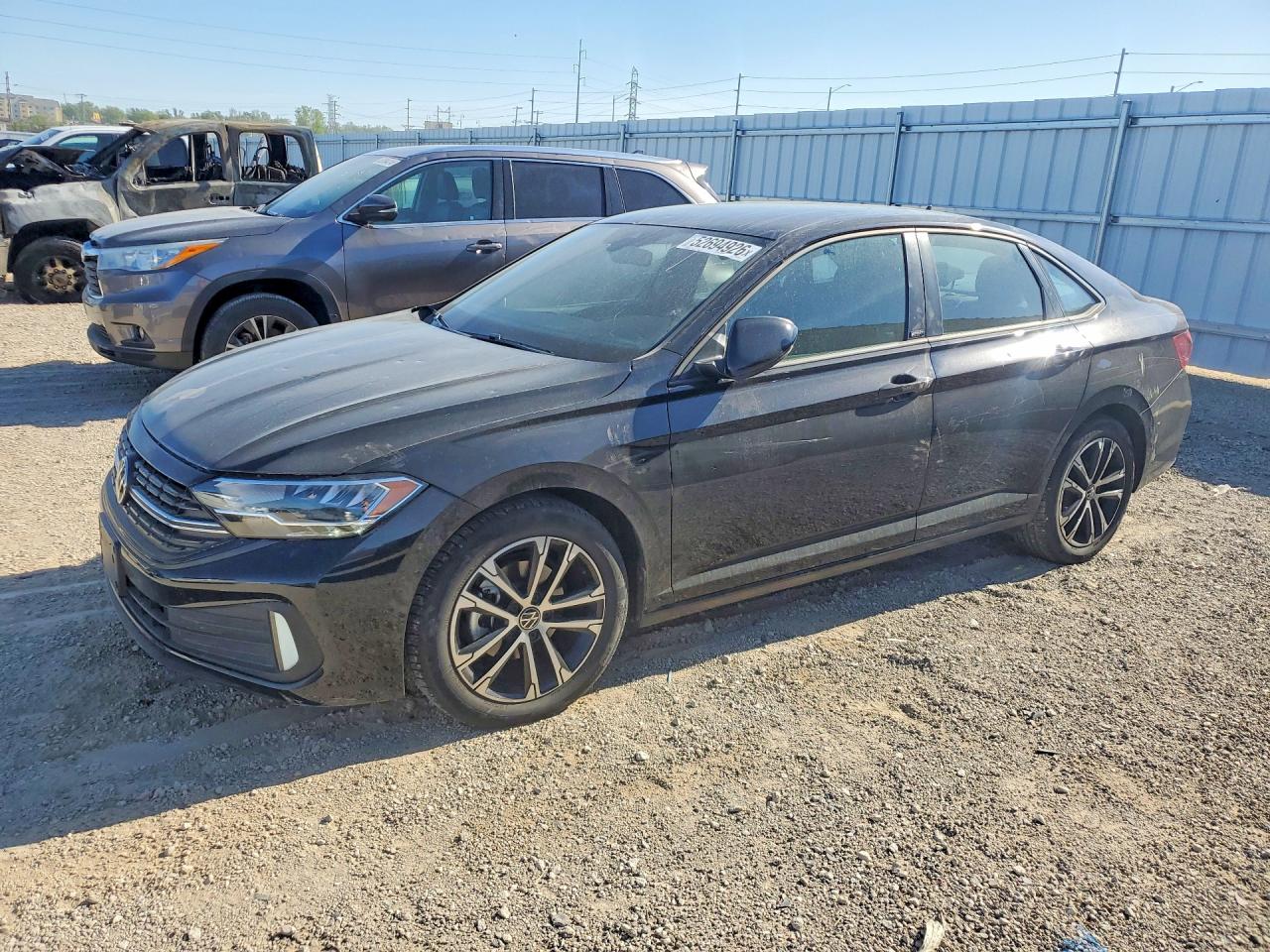 Salvage Volkswagen Jetta Image