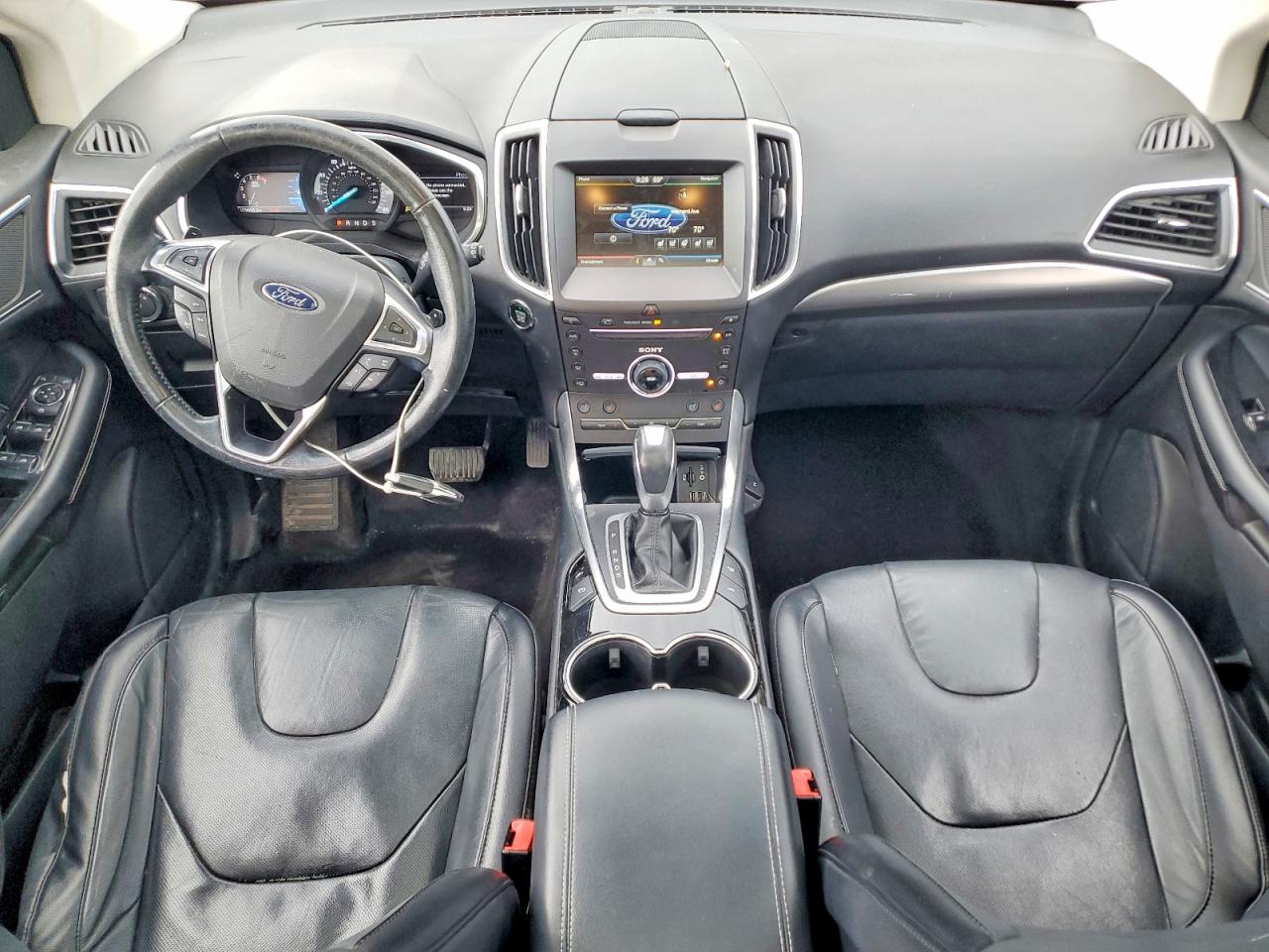 Ford Edge Titanium