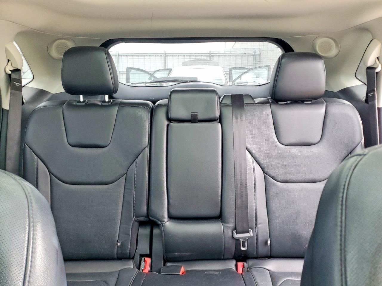 Ford Edge Titanium