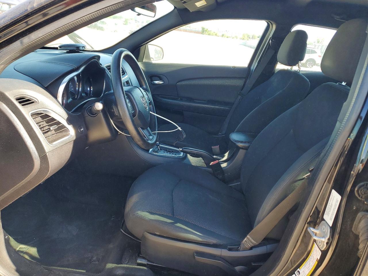 Dodge Avenger Se