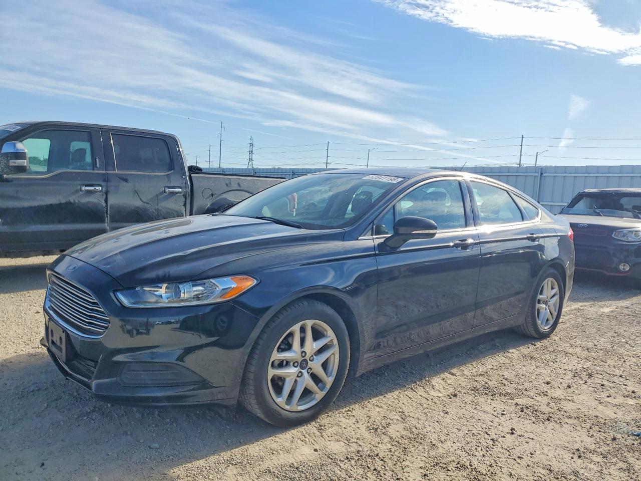 Salvage Ford Fusion Image