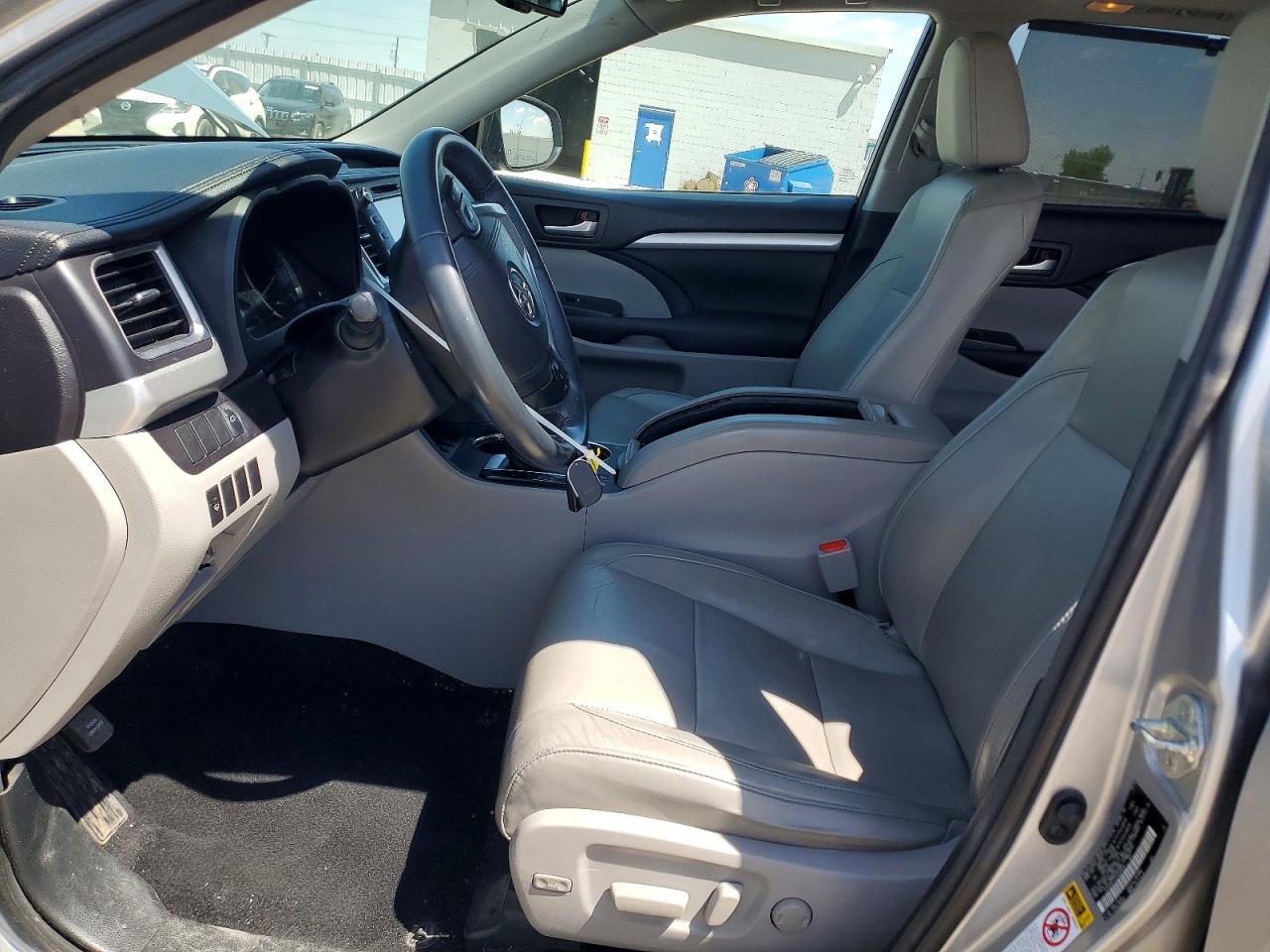 Toyota Highlander Xle